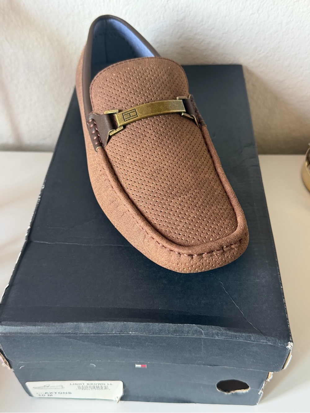 Tommy Hilfiger men’s size 10 new
